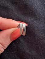 Zilveren oorbellen oorstekers mat & glanzend, Ophalen of Verzenden, Zo goed als nieuw, Zilver, Zilver