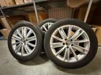 Volkswagen Tiguan winterset 18 inch, Ophalen, 18 inch, Gebruikt, Banden en Velgen