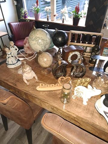 Tekoop beschikbaar voor biedingen