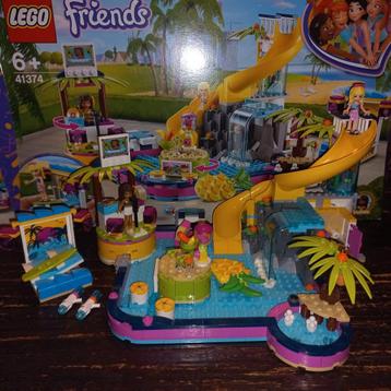 Lego friends Andreas poolparty beschikbaar voor biedingen