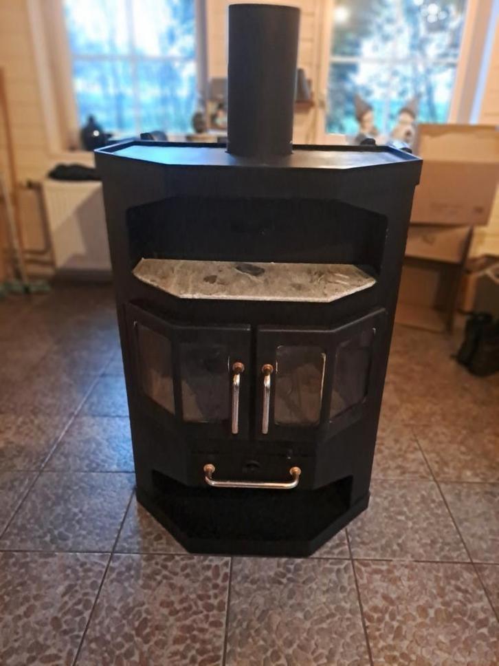Houtkachel met Speksteen 8 kW. 150mm. Rookkanaal, Huis en Inrichting, Kachels, Gebruikt, Houtkachel, Hout, Ophalen