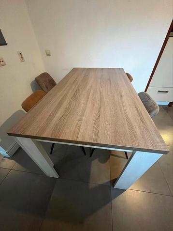 Houten Eettafel 160x80 beschikbaar voor biedingen