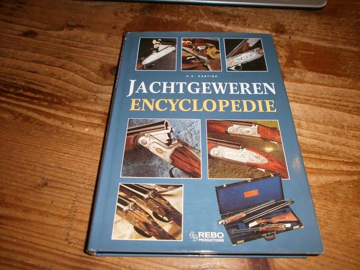 jachtgeweren encyclopedie 100den geweren met afb en info, Boeken, Hobby en Vrije tijd, Nieuw, Overige onderwerpen, Ophalen of Verzenden