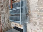 Roostertrede, stalen traptreden, stalen trap, Doe-het-zelf en Verbouw, Ladders en Trappen, Ophalen, Zo goed als nieuw