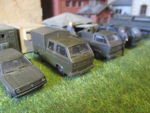 Volkswagen Transporter T3 Pick-Up DoKa - Roco Landmacht, Hobby en Vrije tijd, Modelauto's | 1:87, Zo goed als nieuw, Bus of Vrachtwagen