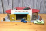 Sio Esso garage (hout) jaren 50. ZONDER AUTO'S!, Ophalen of Verzenden
