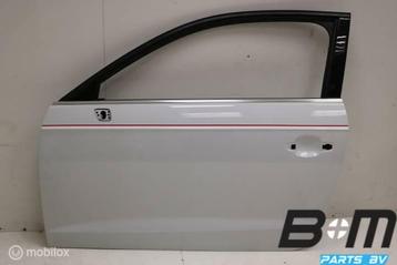 Portier links  Audi A3 8V 3drs LS9R 8V3831051B beschikbaar voor biedingen