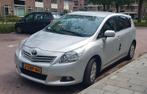 Toyota Verso 1.8 Vvti 7P 2012 Grijs, Voorwielaandrijving, 450 kg, 4 cilinders, 7 stoelen