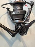 nieuwe abu revo 3  x 3000 h  molen ! top kwaliteit !, Molen, Ophalen of Verzenden, Sale, Abu