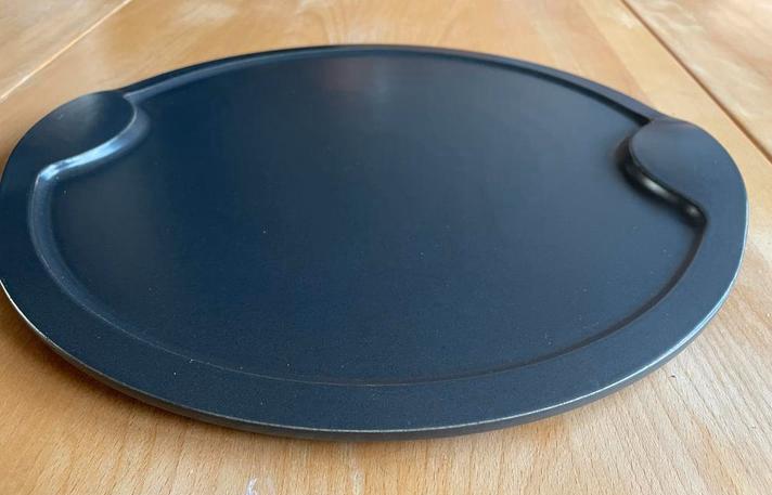 Oar Wurk Tichelaar Taartschaal- antraciet design, Huis en Inrichting, Woonaccessoires | Dienbladen, Zo goed als nieuw, Overige materialen