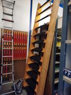 Massief houten  trap, Ophalen, Gebruikt, 2 tot 4 meter