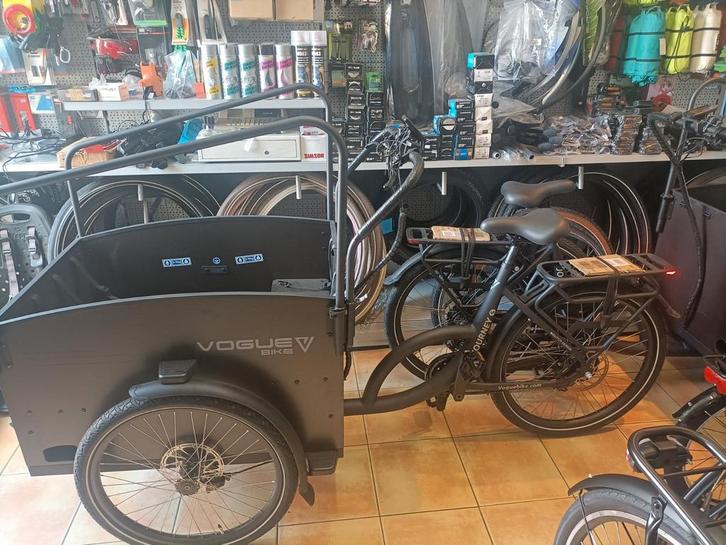 VOGUE JOURNEY,'S BAKFIETS, Fietsen en Brommers, Fietsen | Bakfietsen, Nieuw, Overige merken, 4 kinderen of meer, Elektrisch, Huif