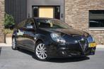 Alfa Romeo Giulietta  1,4 TB 16V MultiAir Turismo F1 Automaa, Auto's, 65 €/maand, 4 cilinders, Met garantie (alle), Zwart