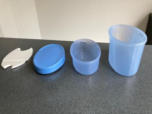 Tupperware bus voorraadbus trommel + strooideksel NIEUW, Huis en Inrichting, Keuken | Tupperware, Nieuw, Bus of Trommel, Blauw