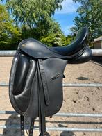 Dressuur Anatomica zadel met kniewrong, Dieren en Toebehoren, Paarden en Pony's | Zadels, Ophalen of Verzenden, Zo goed als nieuw