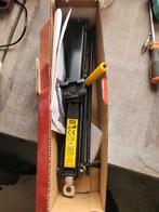 Nieuwe Schaarkrik - Auto Krik, Ophalen of Verzenden, Nieuw, Manueel, Schaarkrik