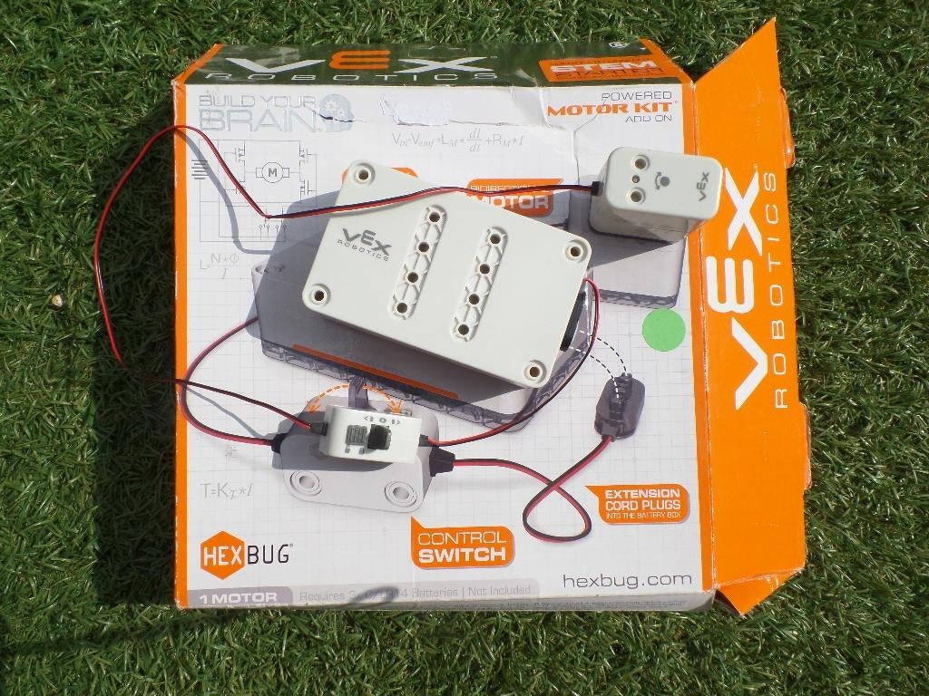 Motor kit ad-on, HEXBUG, In doos-(#8740), Ophalen of Verzenden, Zo goed als nieuw, Groter dan 1:32