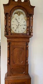 Staand horloge met datumaanduiding en met maanstand, Antiek en Kunst, Antiek | Klokken, Ophalen