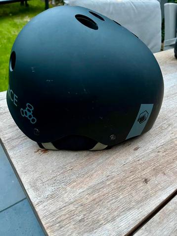 Liquid Force wakeboard helm maat S beschikbaar voor biedingen