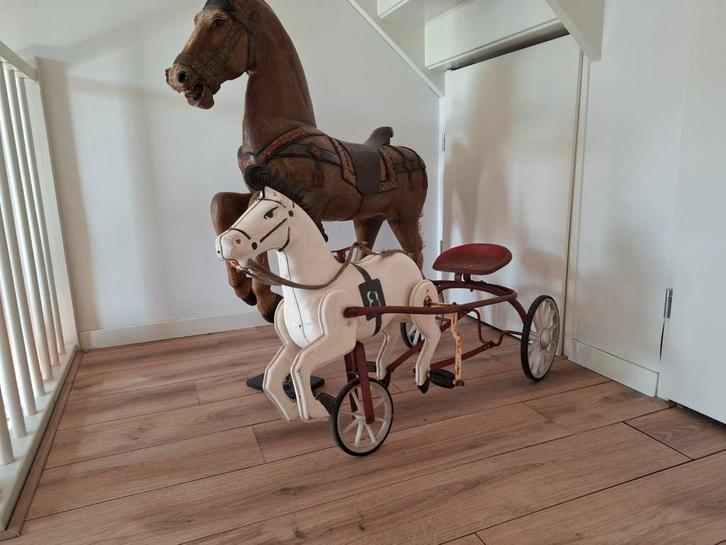 VINTAGE RETRO JAREN 50/60 METALEN TRAPAUTO PAARD EN WAGEN, Antiek en Kunst, Antiek | Speelgoed, Ophalen of Verzenden