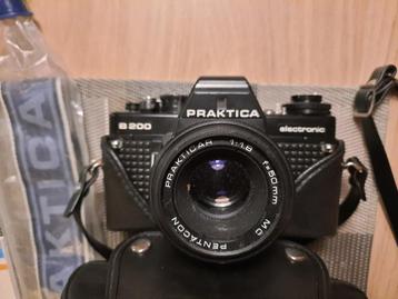 Praktica B200 spiegelreflex camera beschikbaar voor biedingen