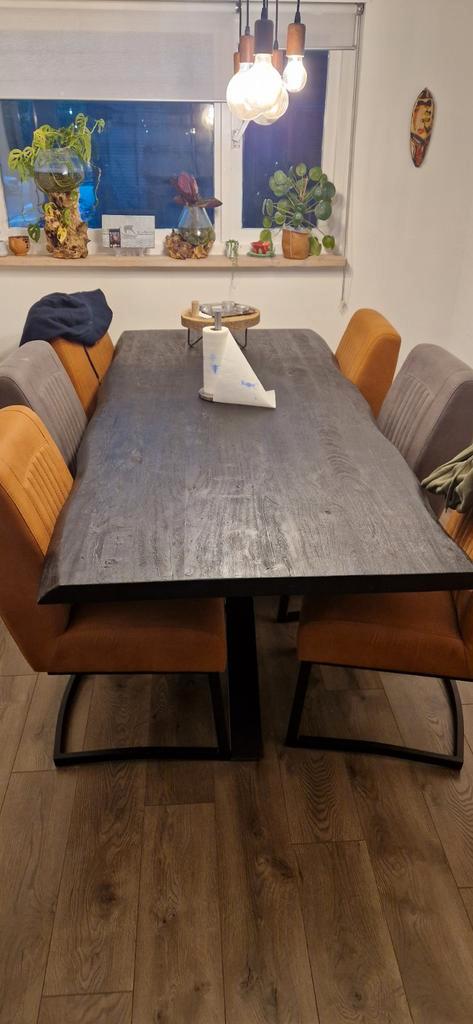 Zwarte Eettafel, Huis en Inrichting, Tafels | Eettafels, Zo goed als nieuw, 100 tot 150 cm, 200 cm of meer, Vijf personen of meer