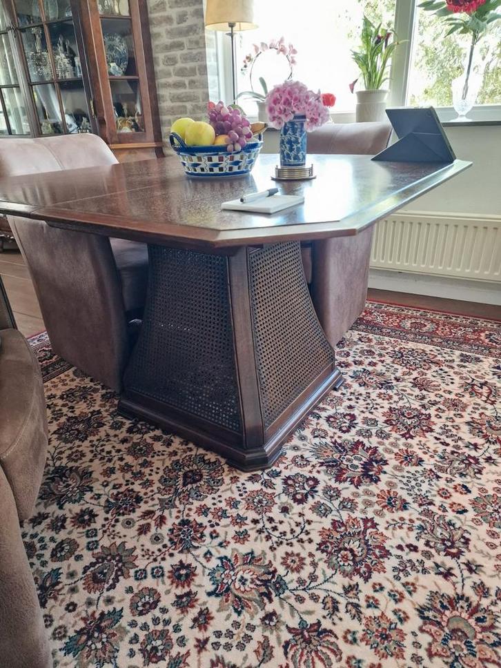 Uitschuifbare vierkante eettafel met pitriet, Huis en Inrichting, Tafels | Eettafels, Zo goed als nieuw, 100 tot 150 cm, 100 tot 150 cm