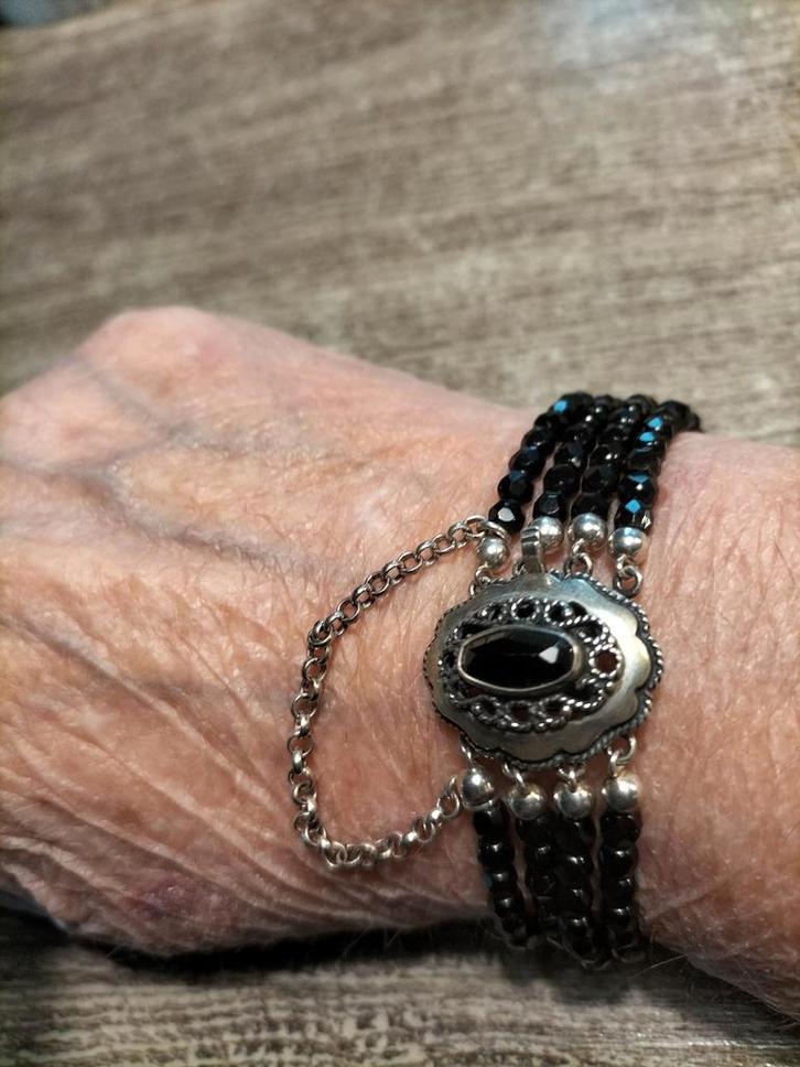Antieke zilveren gitten armband met een prachtige slotje., Sieraden, Tassen en Uiterlijk, Antieke sieraden, Armband, Zilver, Verzenden