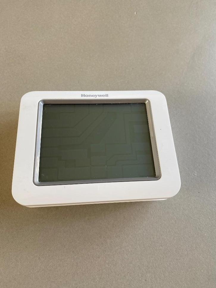 Honeywell Thermostaat Chronotherm Touch TH8200G1004, Doe-het-zelf en Verbouw, Thermostaten, Gebruikt, Ophalen of Verzenden