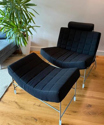Leolux Volare designer fauteuil zwart met hoofdsteun en poef beschikbaar voor biedingen