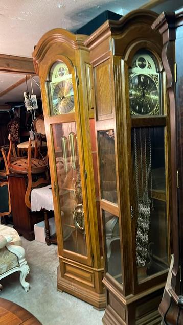 Staande Klokken en Meubels beschikbaar voor biedingen