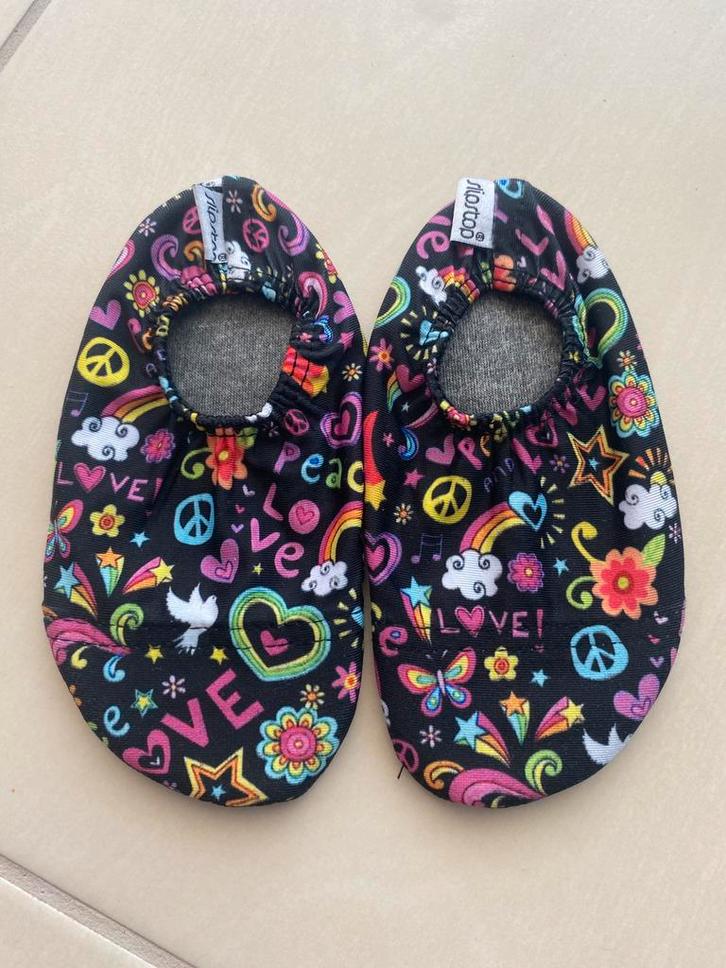 Nieuwe Slipstop waterschoentjes maat 21 / 23, Kinderen en Baby's, Kinderkleding | Kinder-zwemkleding, Nieuw, Zwemschoenen, Overige maten