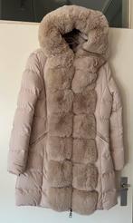 Dikke winterjas draagmaat M met afneembaar bont, Ophalen of Verzenden, Zo goed als nieuw, Beige