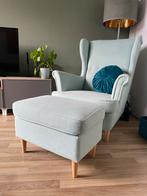 IKEA Strandmon Oorfauteuil + Voetenbank (Let op verkleuring), Ophalen, 75 tot 100 cm, Zo goed als nieuw, 75 tot 100 cm
