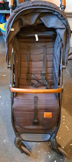 Kinderkraft buggy zwart, Kinderen en Baby's, Buggy's, Ophalen of Verzenden, Zo goed als nieuw