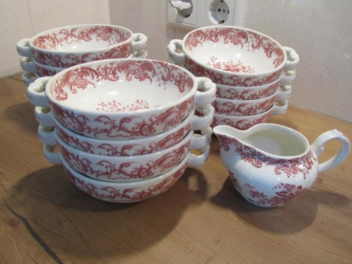 Valeria rood Villeroy en Boch serviesdelen roze, Huis en Inrichting, Keuken | Servies, Zo goed als nieuw, Overige typen, Overige stijlen
