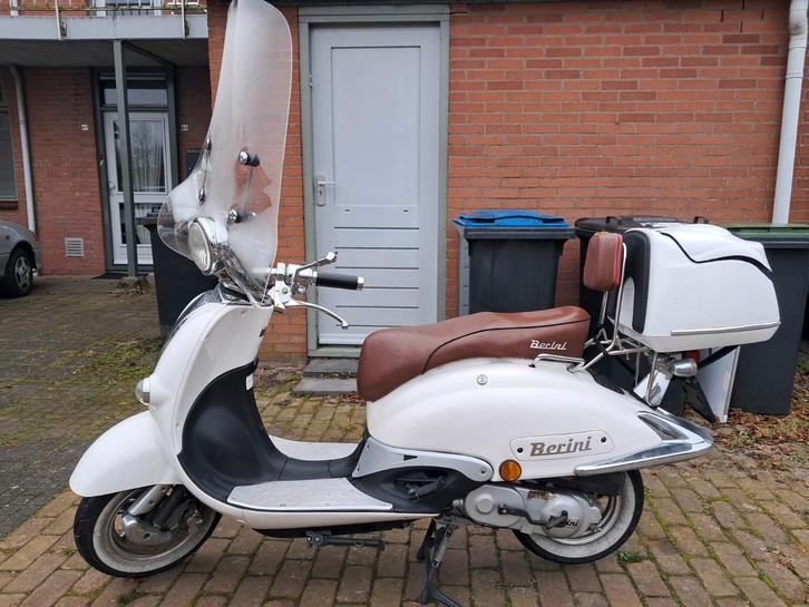 Leuke retro scooter, Fietsen en Brommers, Scooters | Overige merken, Ophalen