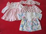 3 mooie poppenjurkjes voor een pop van ongeveer 43 cm -46 cm, Verzamelen, Poppen, Ophalen of Verzenden, Zo goed als nieuw, Pop