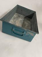 Set van 3 blauwe metalen postbakken, Ophalen, Gebruikt