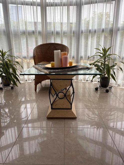 Glazen Salontafel met Stenen Voet, Antiek en Kunst, Antiek | Meubels | Tafels, Ophalen