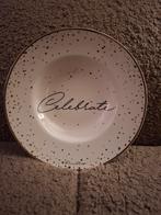 Bord Celebrate, Huis en Inrichting, Keuken | Servies, Ophalen of Verzenden, Overige stijlen, Porselein, Schaal of Schalen