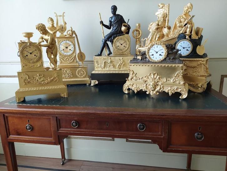 Grote antieke Franse vergulde pendule, Antiek en Kunst, Antiek | Klokken, Ophalen