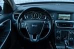 Volvo V60 T3 150 pk Momentum Automaat | Achteruitrijcamera |, 12 maanden, 4 cilinders, Leder en Stof, Zwart