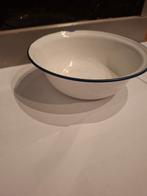 Vintage Emaille Merk: Swallow Brand (燕牌)
Kom met Blauwe Rand, Antiek en Kunst, Antiek | Emaille, Ophalen of Verzenden