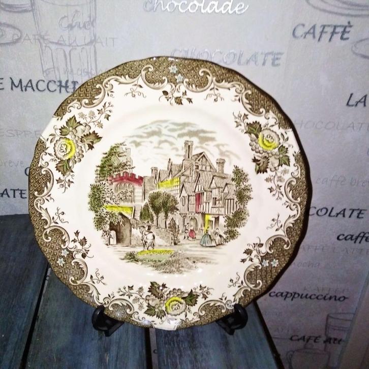 Borden van Romantic England Johnson Brother set van 6, Huis en Inrichting, Keuken | Servies, Gebruikt, Bord(en), Overige stijlen