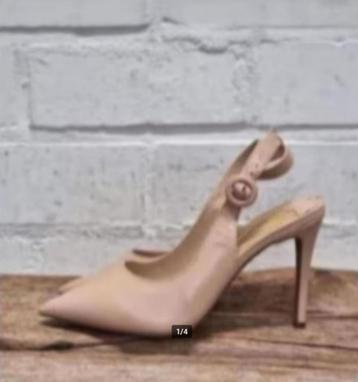 SIREN - Prachtige nude leren pumps maat 35 - Nieuw beschikbaar voor biedingen