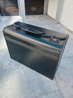 Pilotenkoffer / documenten, Sieraden, Tassen en Uiterlijk, Koffers, Ophalen, Overige materialen, Gebruikt, 45 tot 55 cm