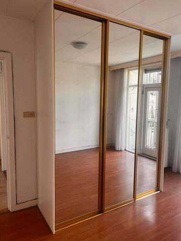 Inbouw kleding kast GRATIS