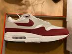 Nike Air Max 1 Stranger Things Steve Harrington 44,5 DS, Wit, Nike, Nieuw, Ophalen of Verzenden