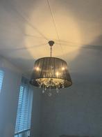 Mooie kroonluchter met zwarte kap, Huis en Inrichting, Lampen | Kroonluchters, Ophalen of Verzenden, Zo goed als nieuw